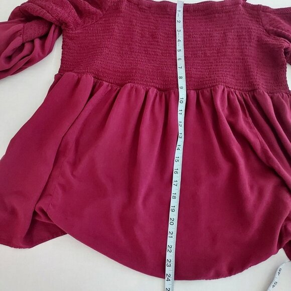 Torrid Challis Cold Shoulder Plum Top Size 5X - Picture 3 of 10